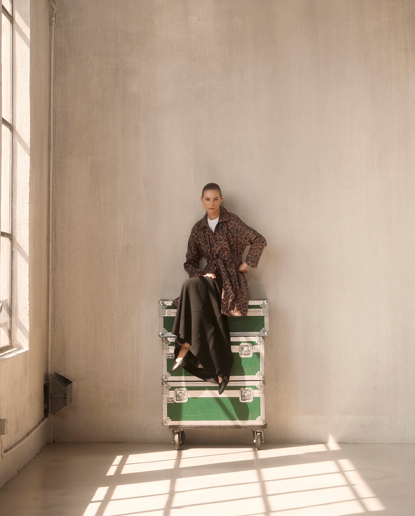 Cinch Waisted Raincoat with Detachable Hood - Leopard Print