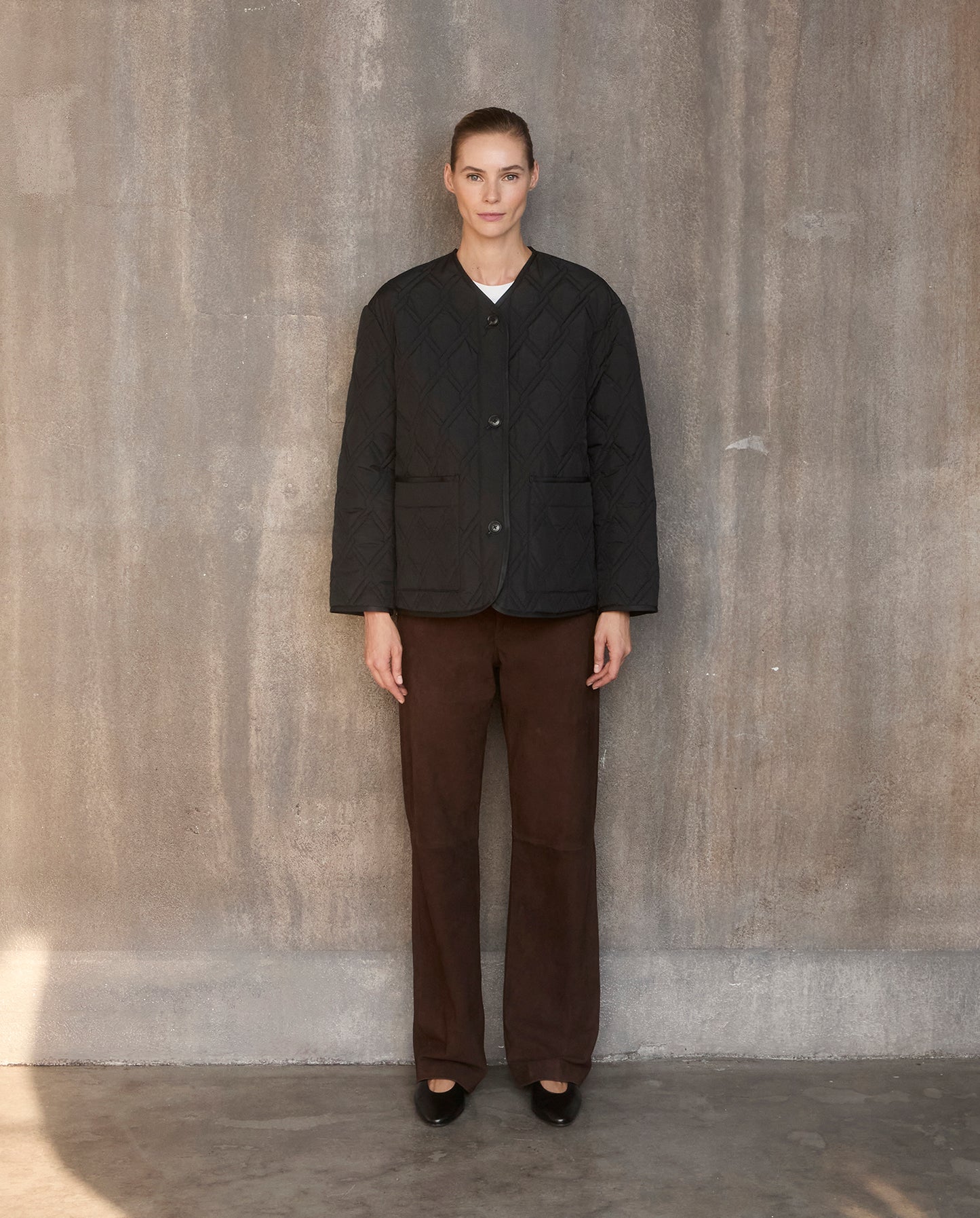 COLLARLESS QUILTED JACKET