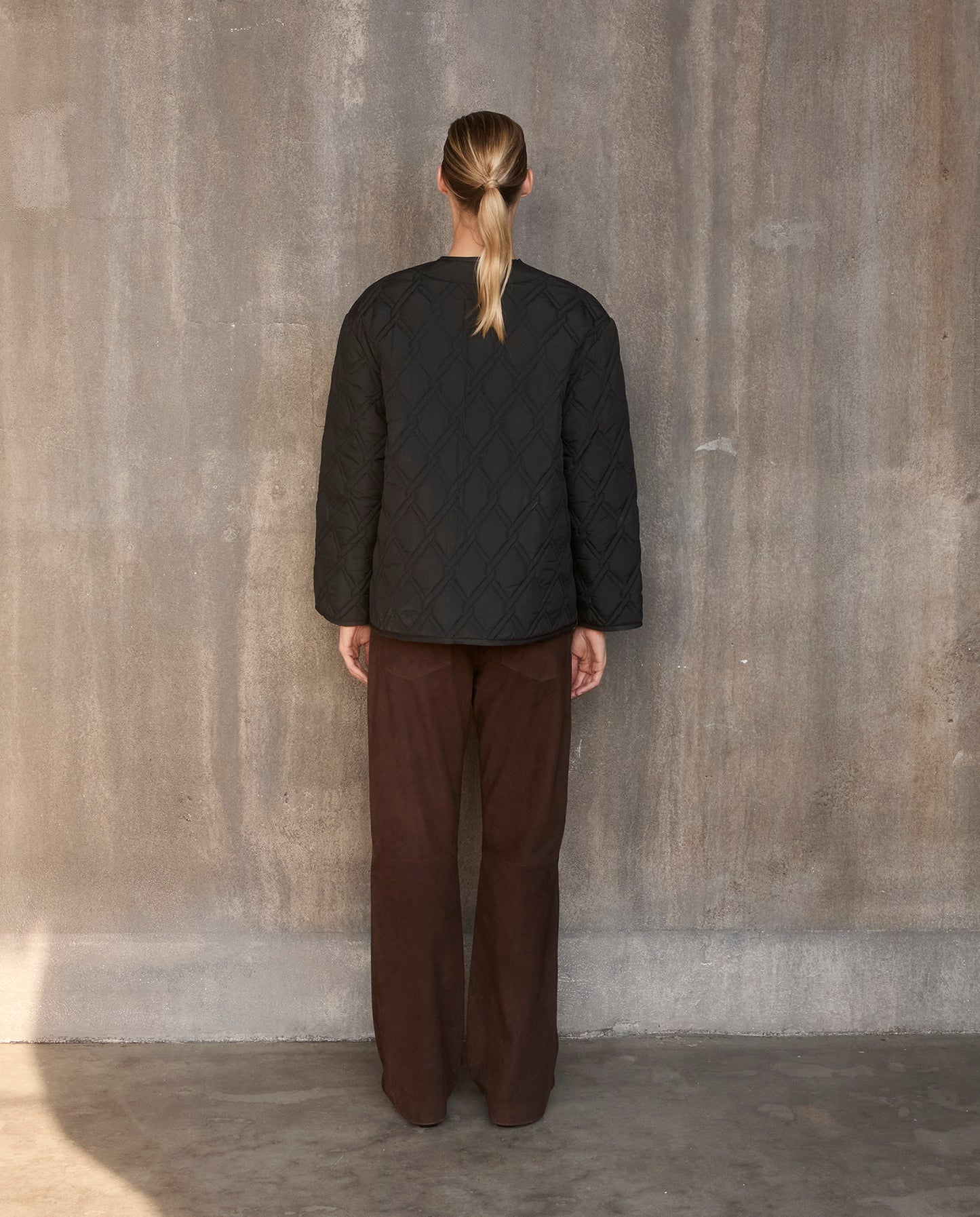 COLLARLESS QUILTED JACKET