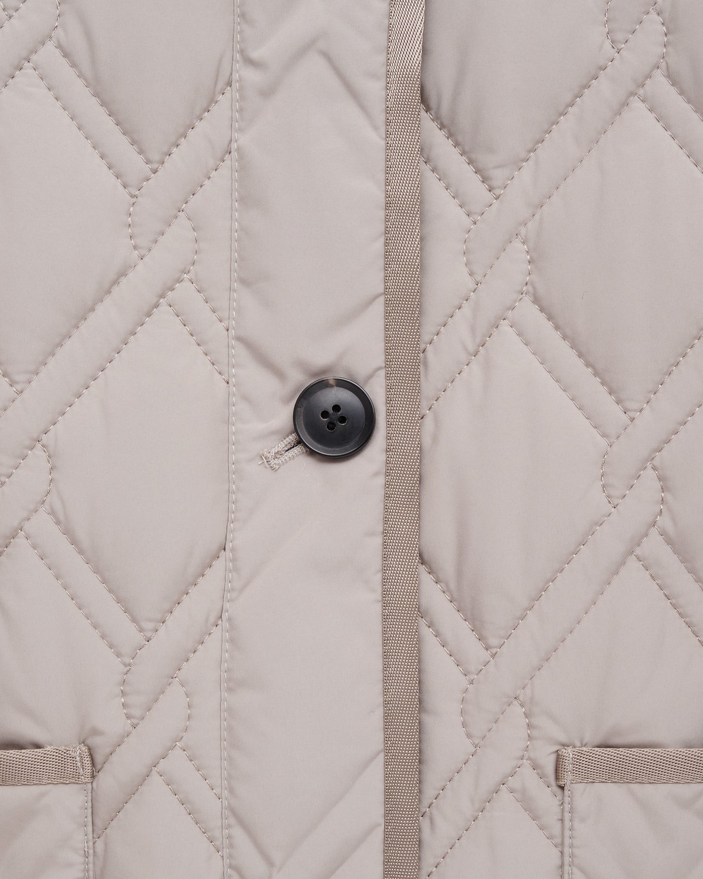 COLLARLESS QUILTED JACKET