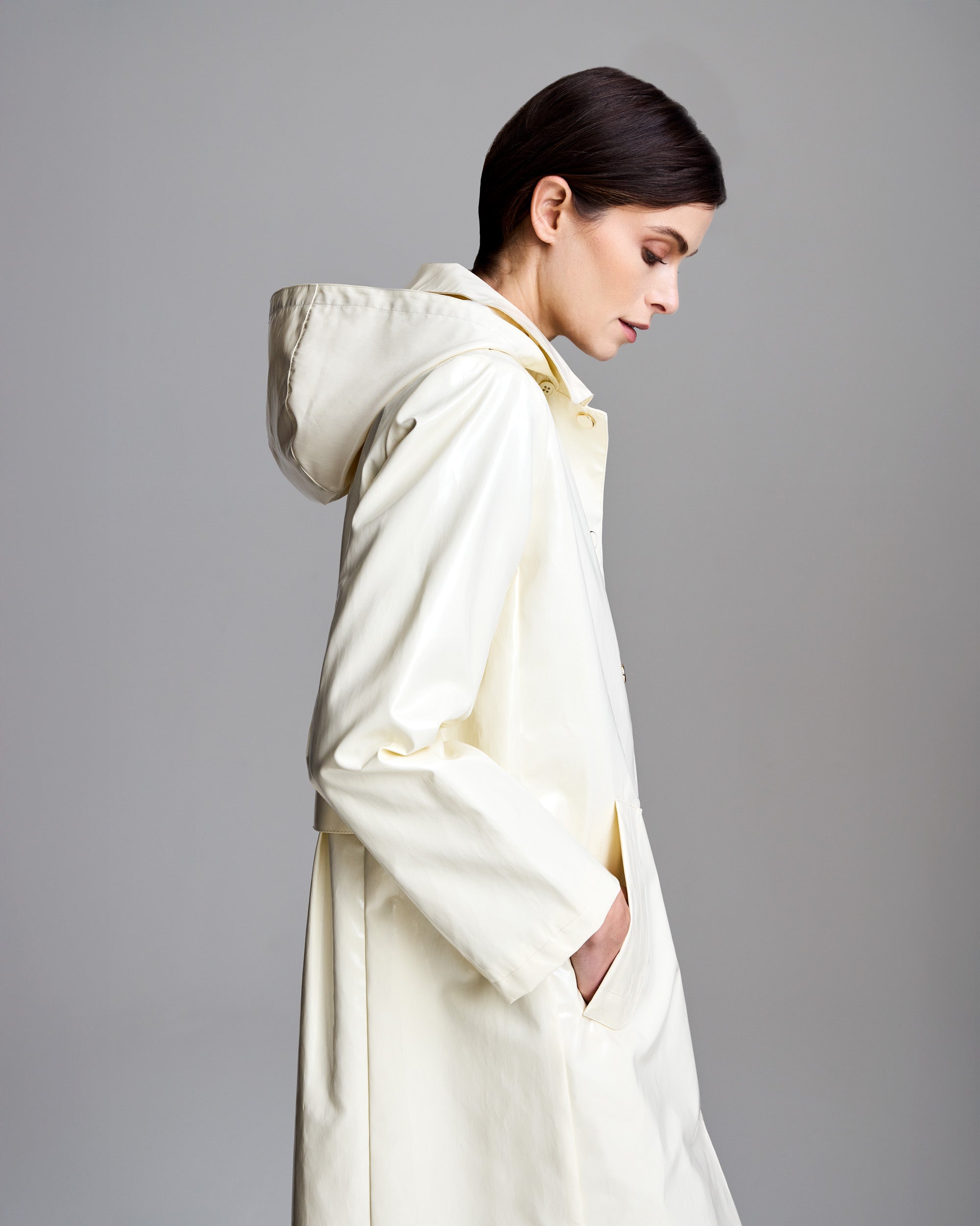 [即完品] JIAN YE 23SS RAIN JKT (white) 即完品] JIAN YE 23SS RAIN JKT (white) - メルカリ